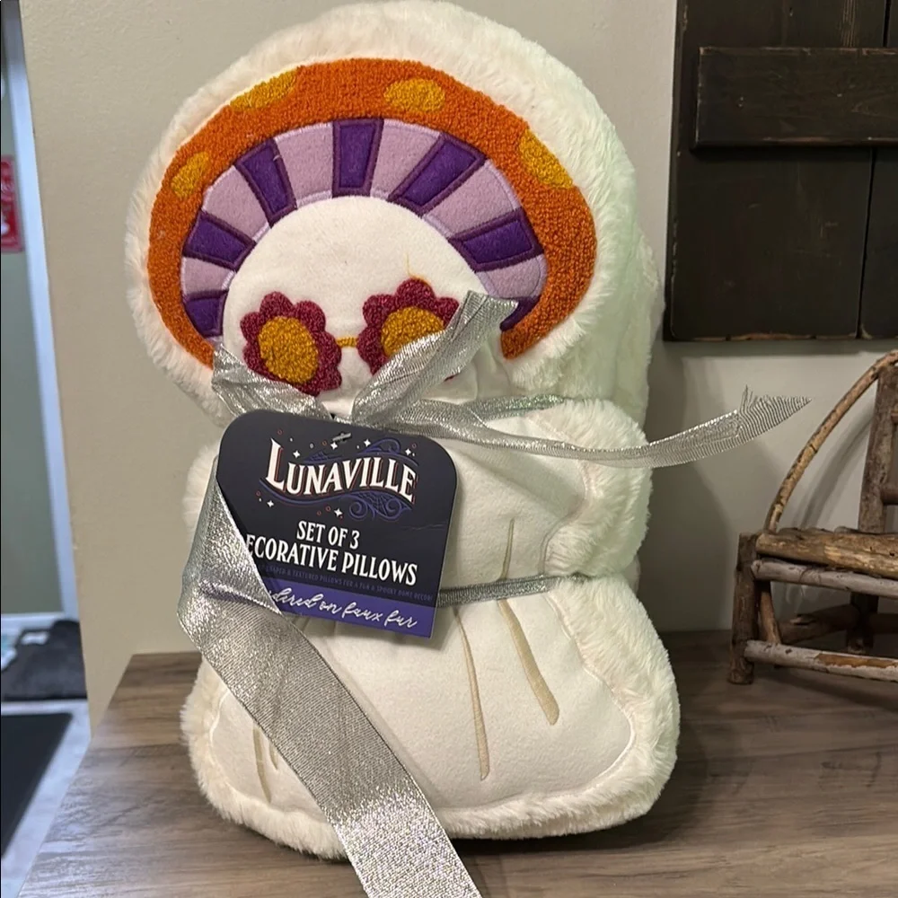 Lunaville MUSHROOM GHOSTS Halloween Pillow Set of 3 NEW